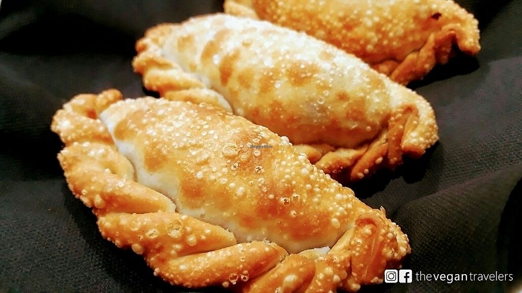 EMPANADILLAS CRIOLLAS 4 uds